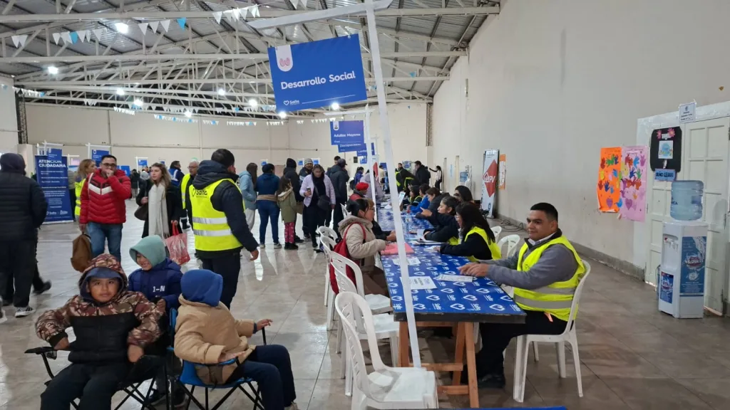 La Municipalidad desembarca con todos los servicios en el barrio Solis Pizarro
