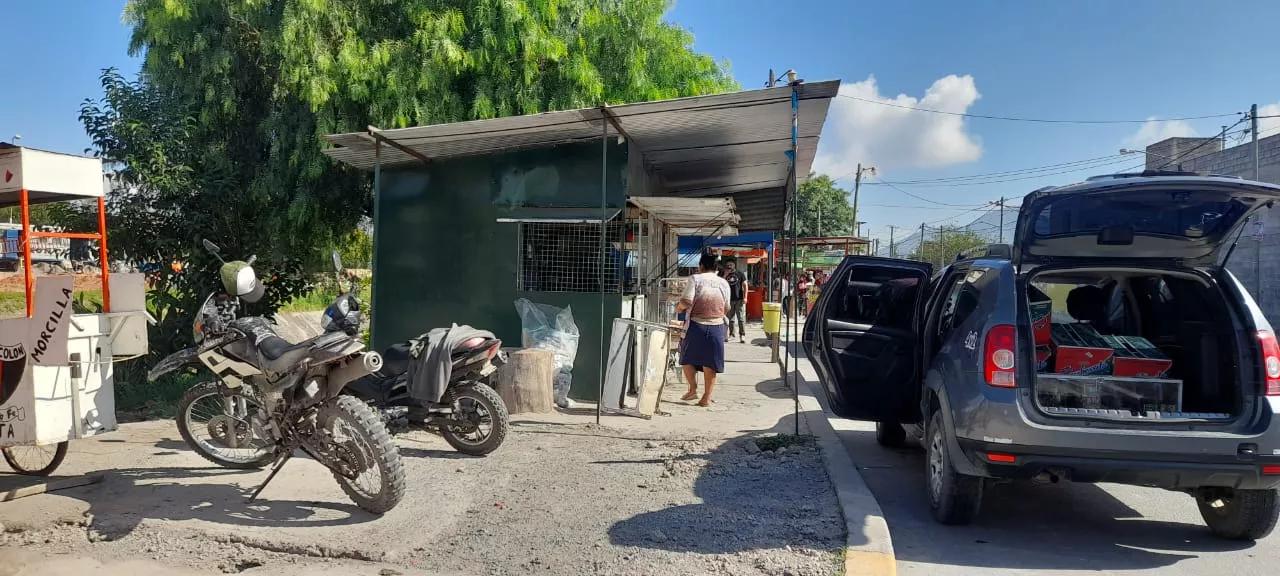 Ordenaron retirar kioscos instalados al costado de avenida Hipólito Yrigoyen