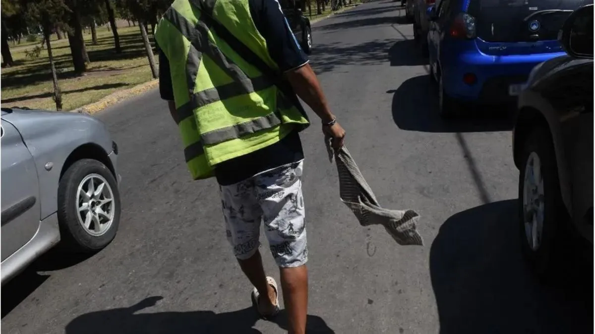 Infraccionaron a 22 personas por actividades prohibidas