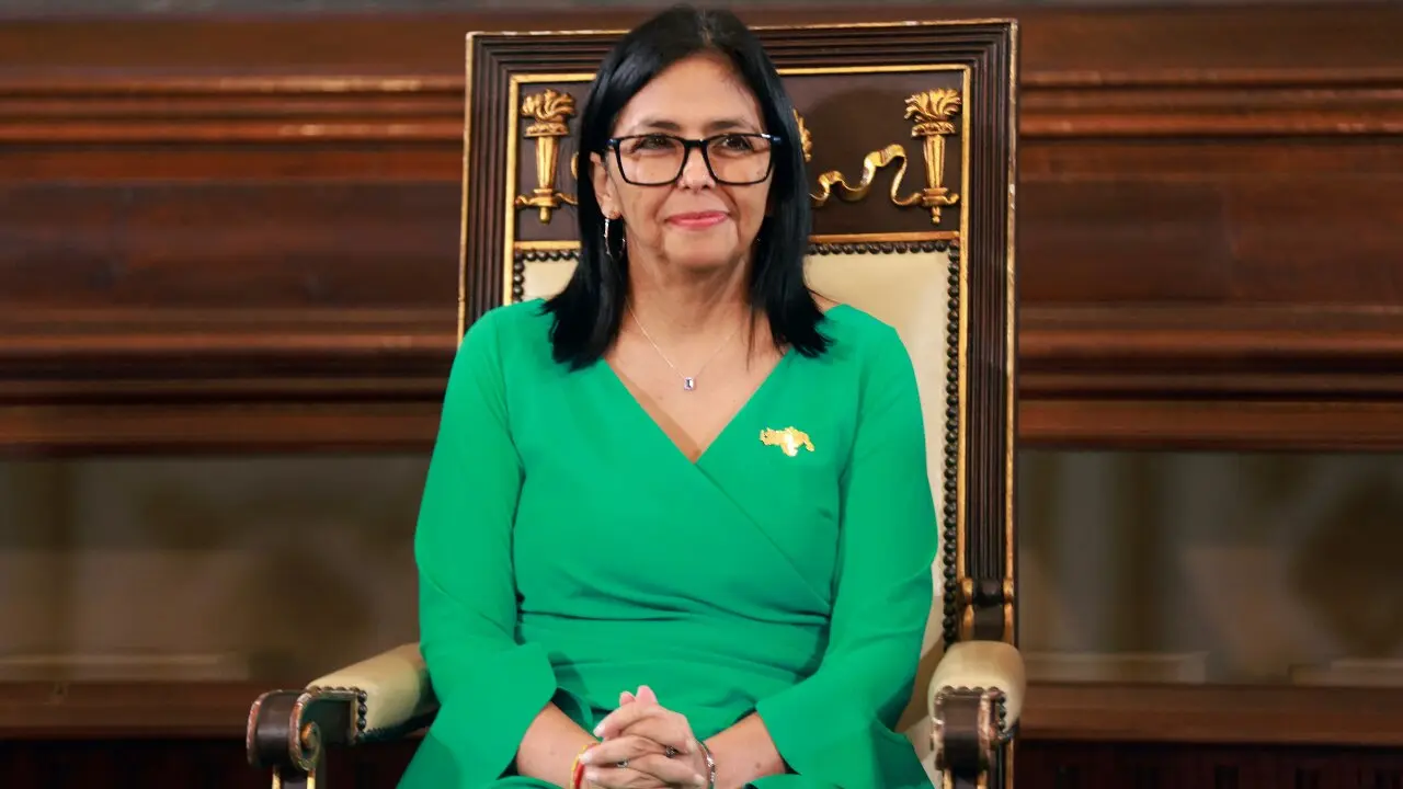Como en la era Maduro: la presidenta encargada de Venezuela adelantó la Navidad al 1 de noviembre